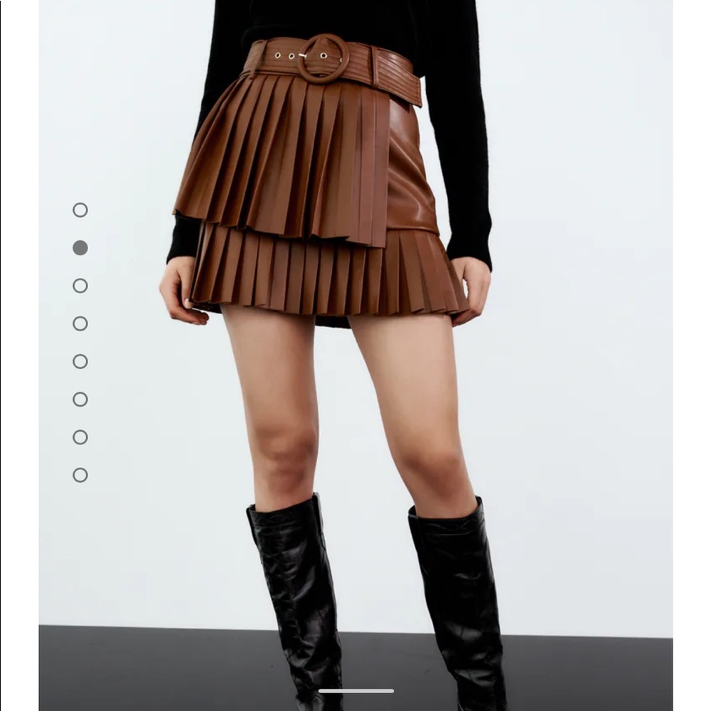 Faux leather pleated skirt